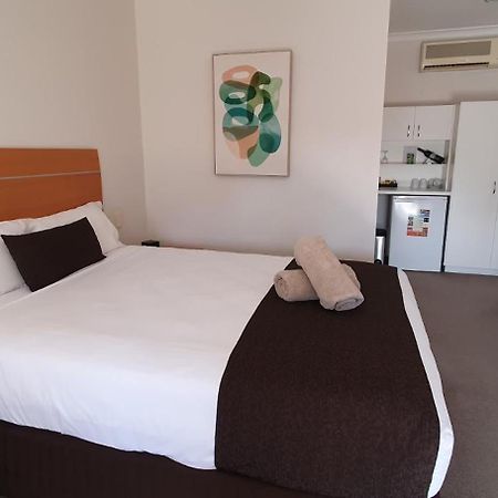 Golden Reef Motor Inn Bendigo Exterior photo