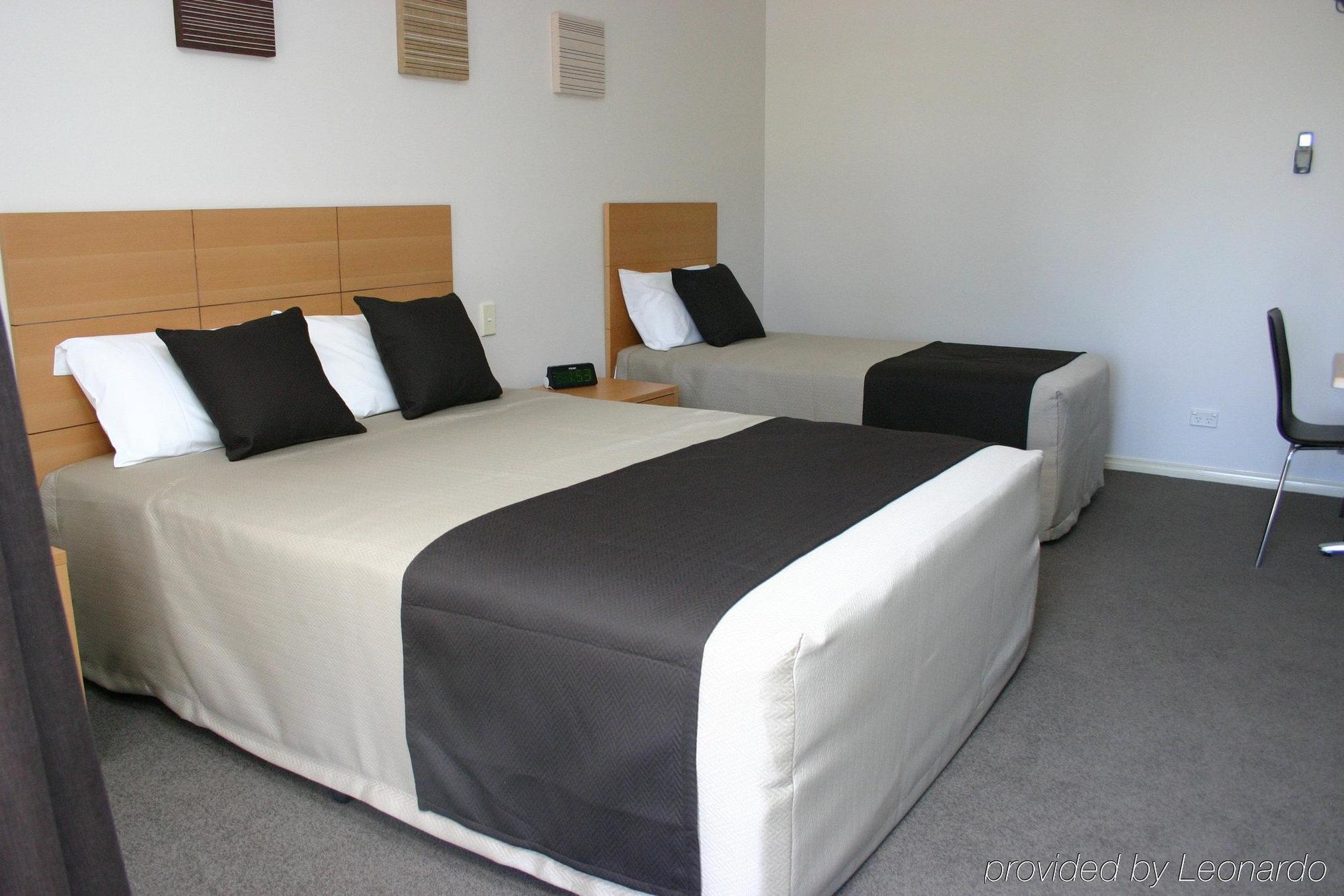 Golden Reef Motor Inn Bendigo Room photo